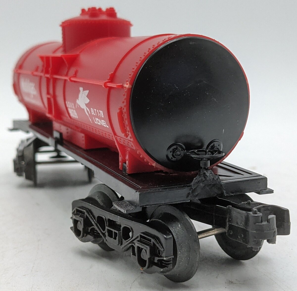 Lionel 6-9039 O Gauge Mobilgas Single Dome Tank Car NIB