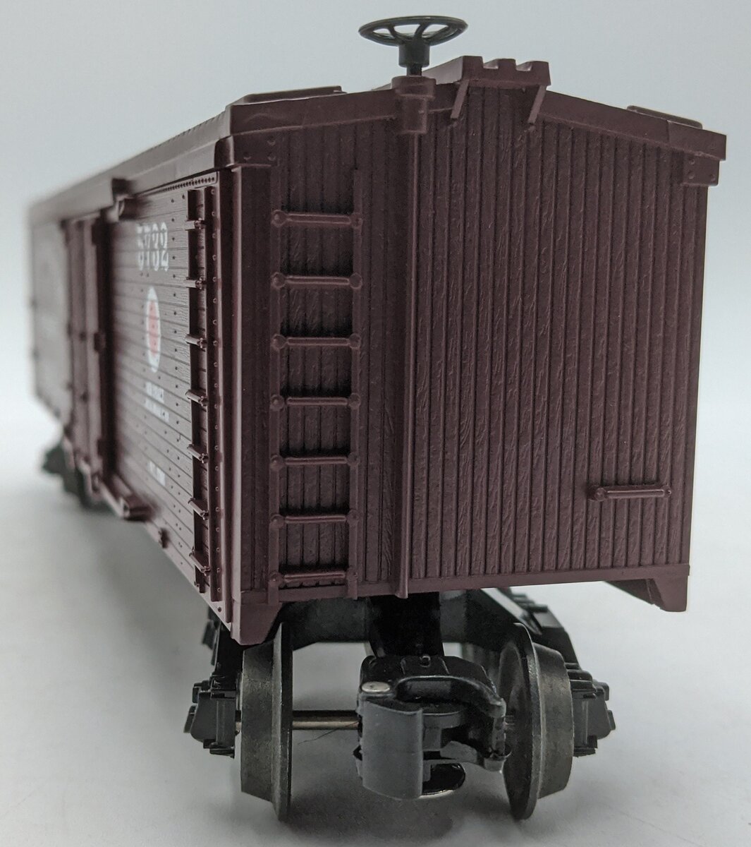 Lionel 6-5732 O Gauge Central Railroad of New Jersey Woodside Reefer #5732 NIB