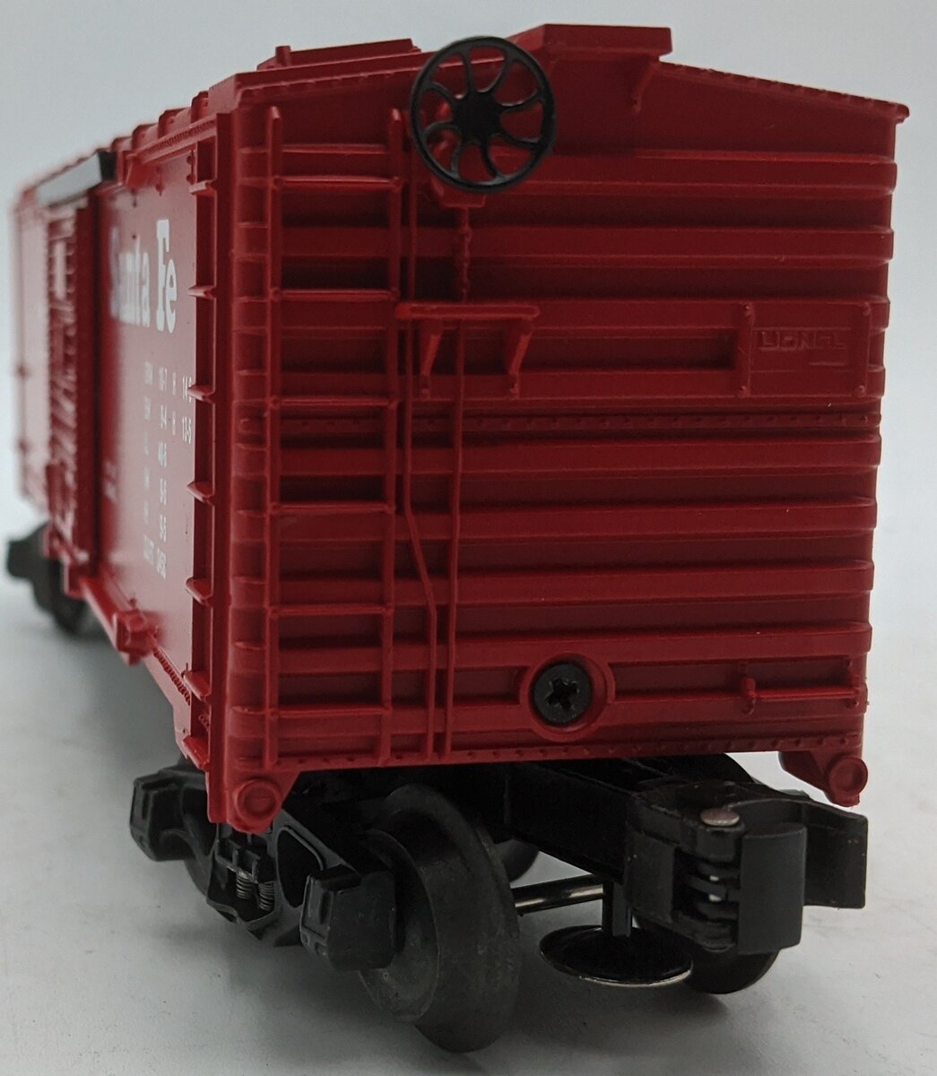 Lionel 6-19805 O Gauge Atchison Topeka Santa Fe Operating Boxcar NIB