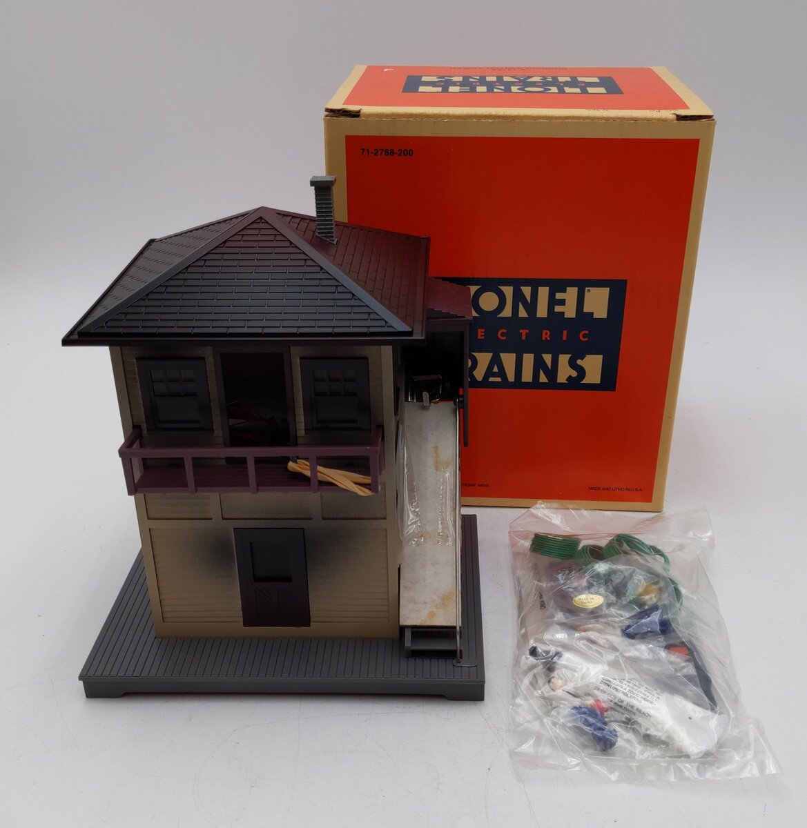 Lionel 6-12768 O Gauge Burning Switch Tower NIB