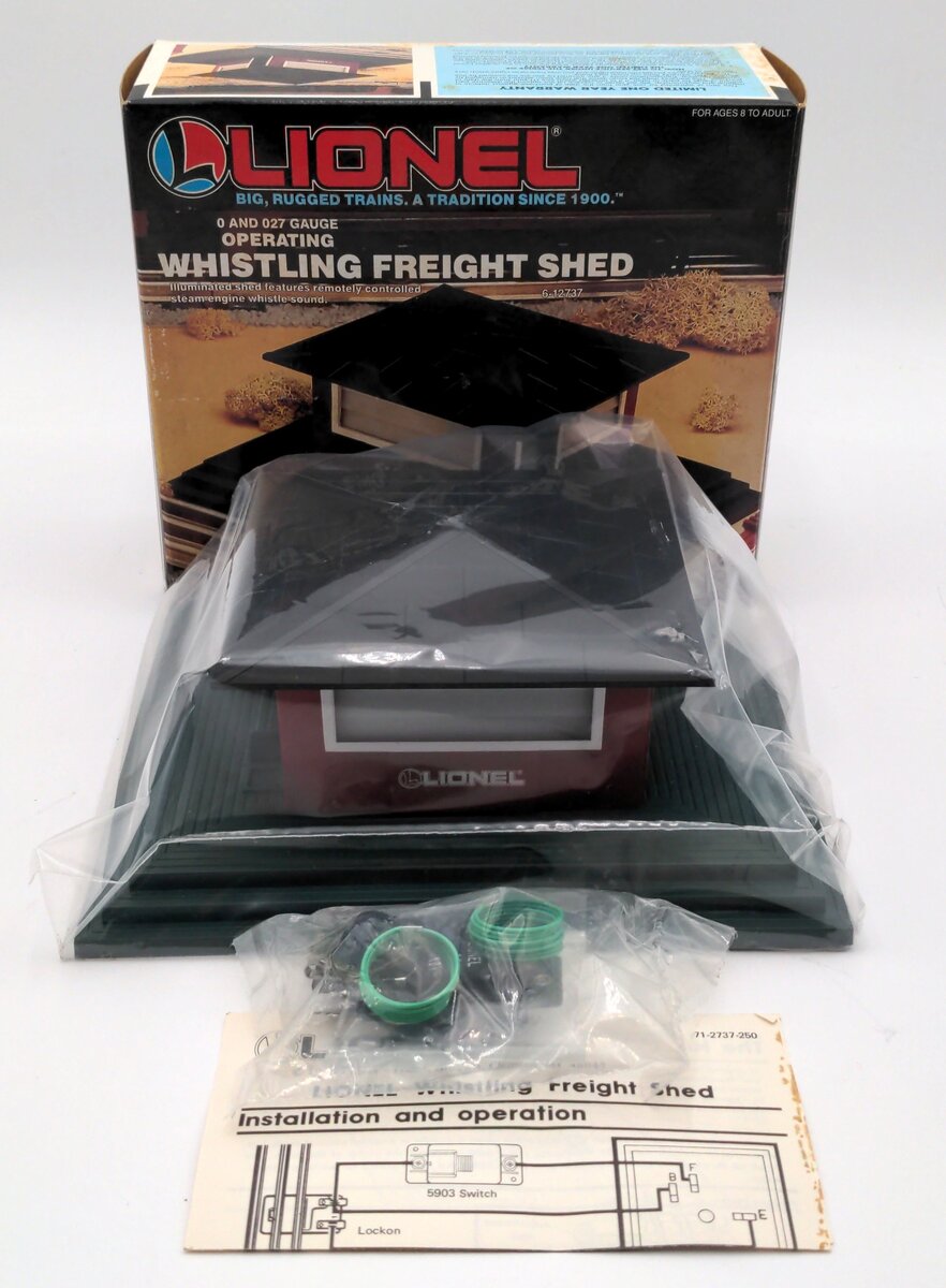 Lionel 6-12737 O Operating Whistling Freight Shed LN/Box