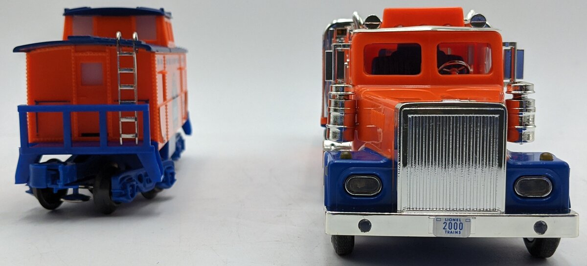 TMT TMT-18405 Lionel Flatbed Toy Truck w/Operating Lights/Sounds & Caboose NIB