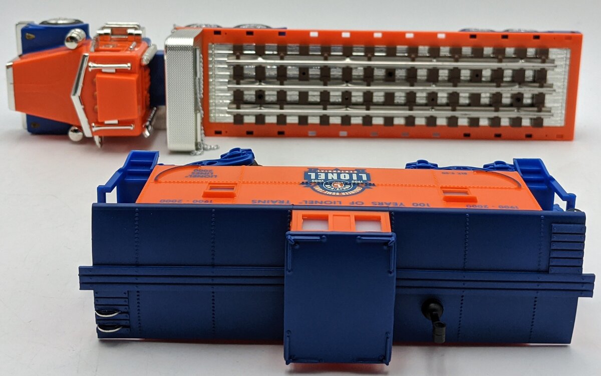 TMT TMT-18405 Lionel Flatbed Toy Truck w/Operating Lights/Sounds & Caboose NIB