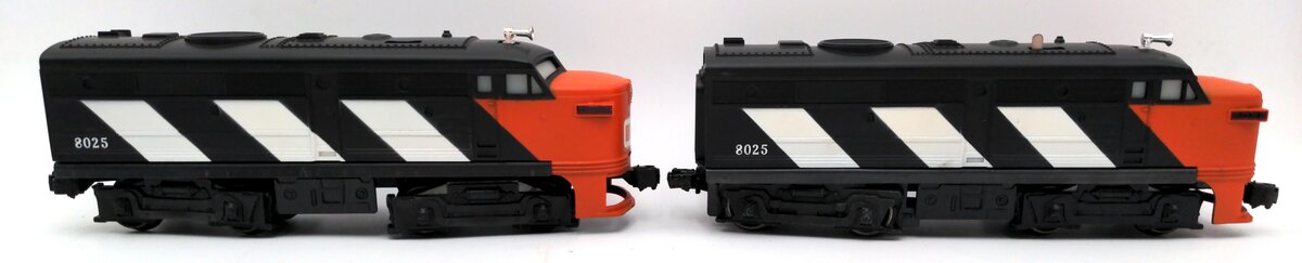 Lionel 6-8025 Canadian National Alco AA Diesel Locomotive Set VG