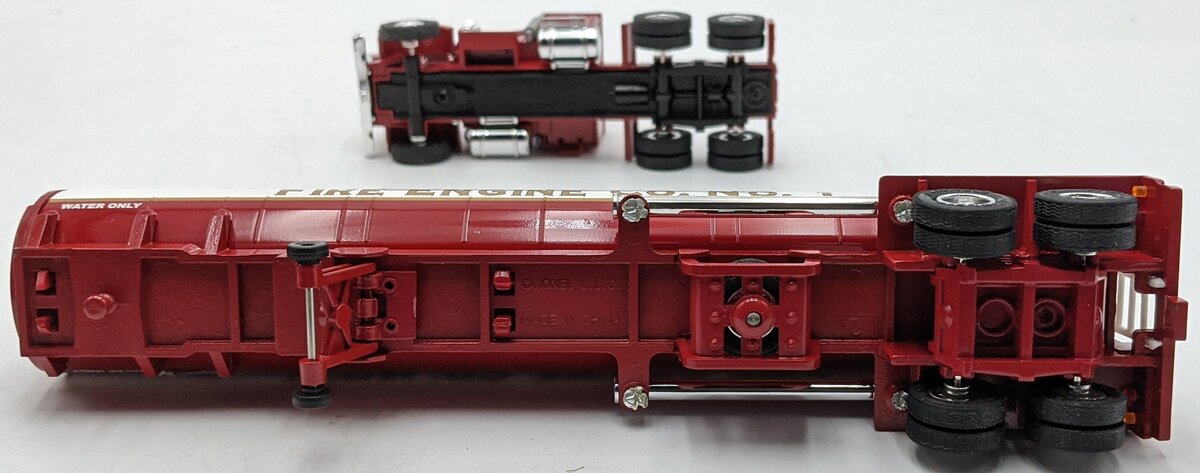 Lionel 6-52371 O Gauge NYC Flatcar w/St. Louis Fire Engine Co. No.1 NIB