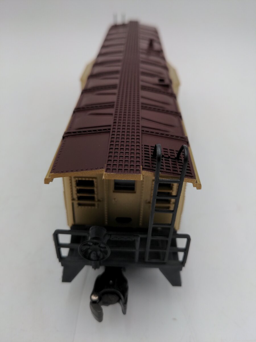 Lionel 6-6421 O Gauge Joshua L. Cowen Bay Window Illuminated Caboose EX/Box