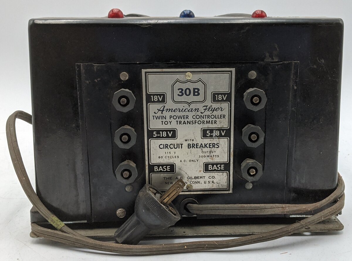 American Flyer 30B Vintage S 300 Watt Transformer - Runs 2 Trains VG
