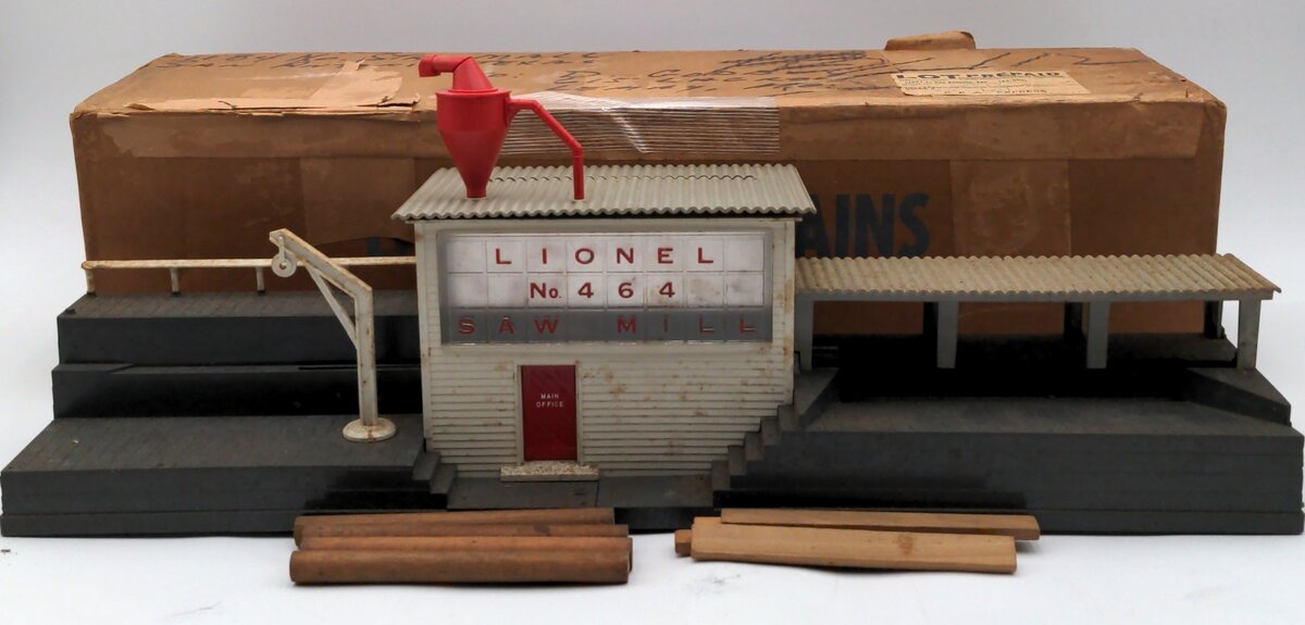 Lionel 464 Vintage O Operating Sawmill/Lumber Mill VG/Box