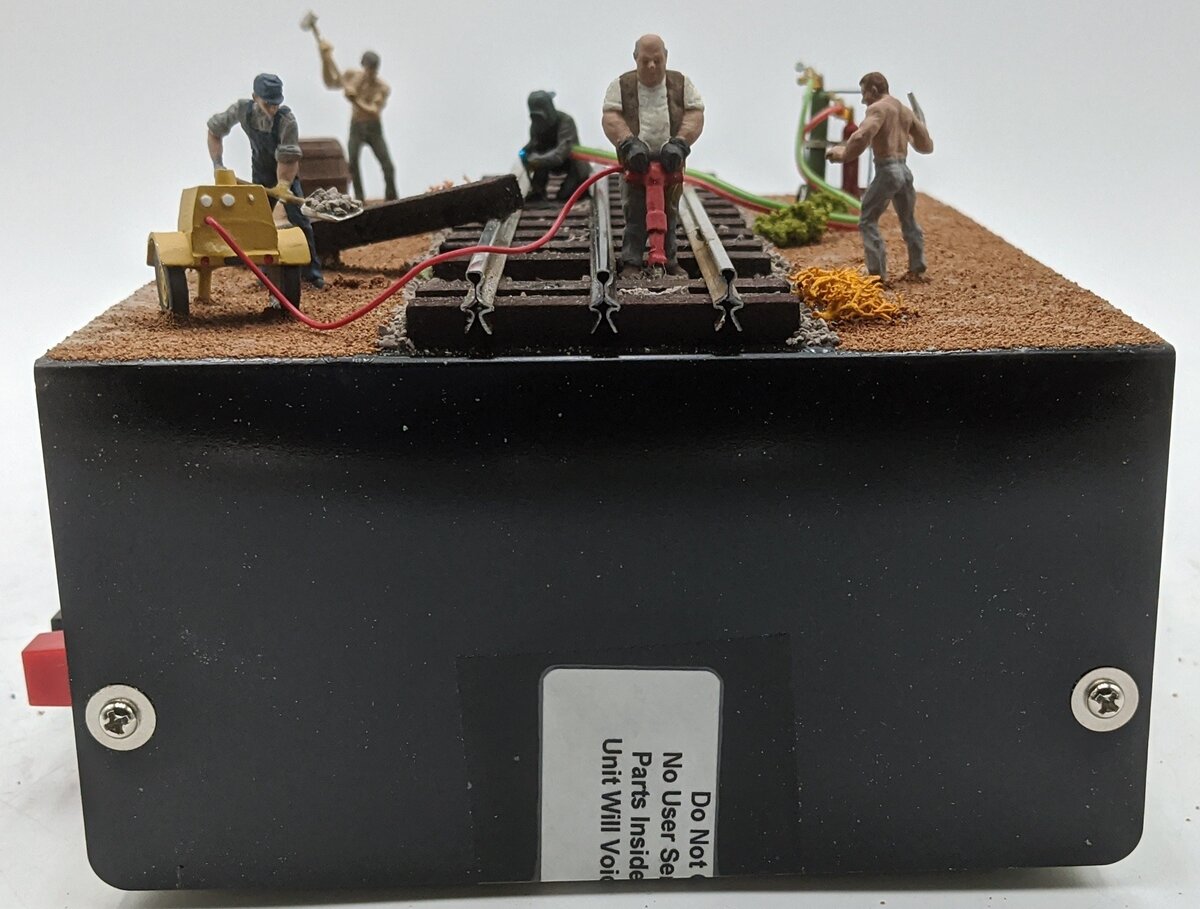 Willard Animations 012 O Gauge Track Crew Accessory Scene VG