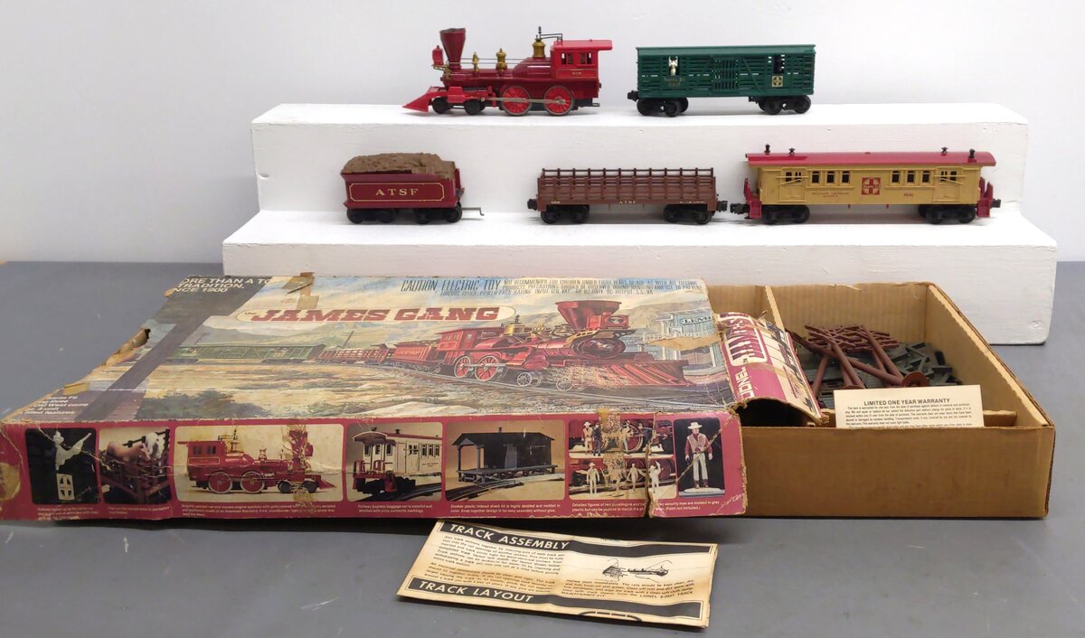 Lionel 6-1053 O Gauge James Gang 4-4-0 Steam Locomotive Set VG/Box