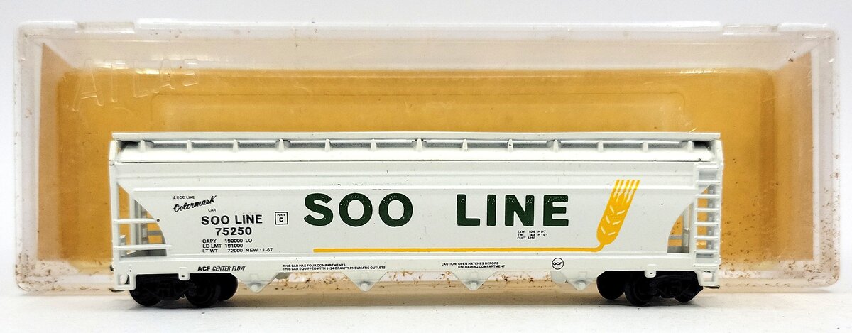 Atlas 3710 N Scale Soo Line Centerflow Hopper Car #75250 EX/Box