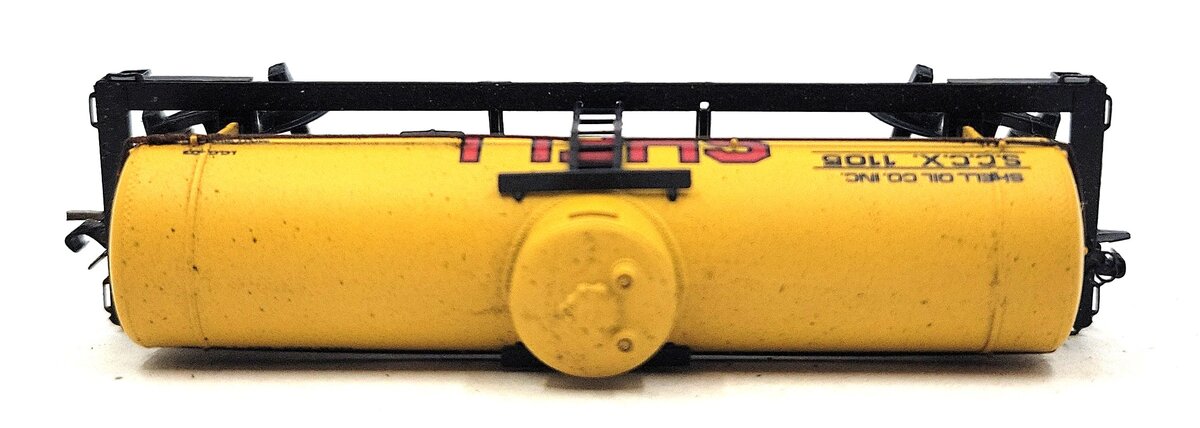 Micro-Trains 06500090 N Scale Shell 39' Single Dome Tank Car #1105 EX/Box
