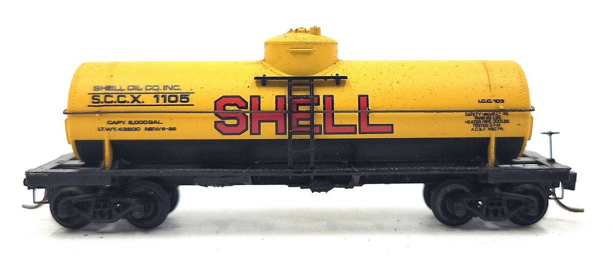 Micro-Trains 06500090 N Scale Shell 39' Single Dome Tank Car #1105 EX/Box
