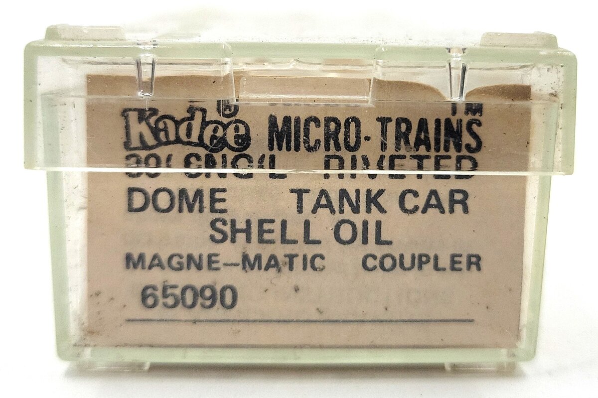 Micro-Trains 06500090 N Scale Shell 39' Single Dome Tank Car #1105 EX/Box