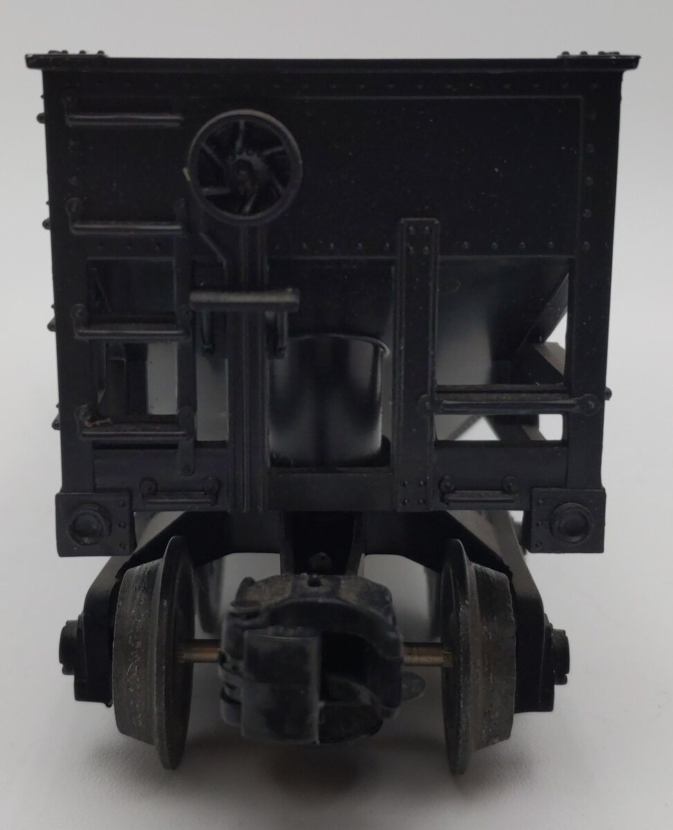 Lionel 6-16414 O Gauge Cleveland Cincinnati Chicago & St. Louis 2-Bay Hopper Car EX/Box