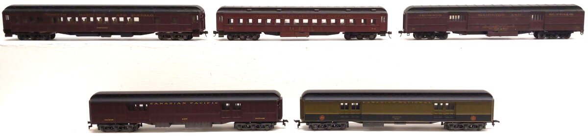 HO Scale Assorted Passenger Cars [5] VG