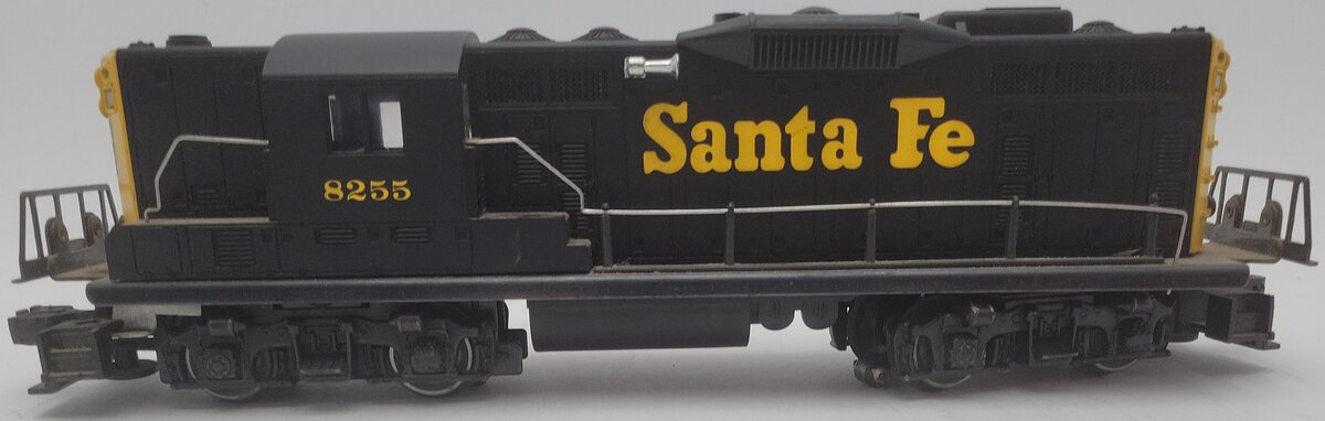 Lionel 6-8255 O Gauge Santa Fe GP-9 Dummy Diesel Locomotive EX