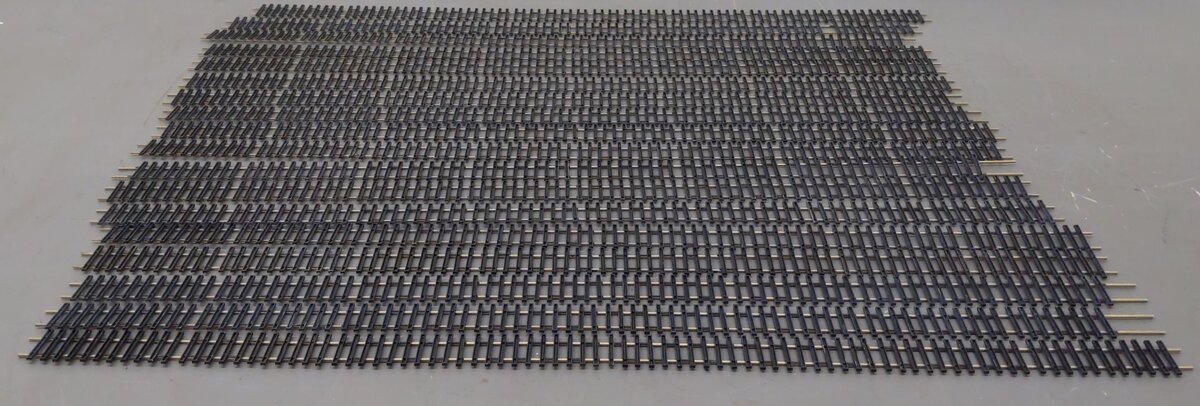 S Gauge Code 80 Assorted Straight Track [18] VG