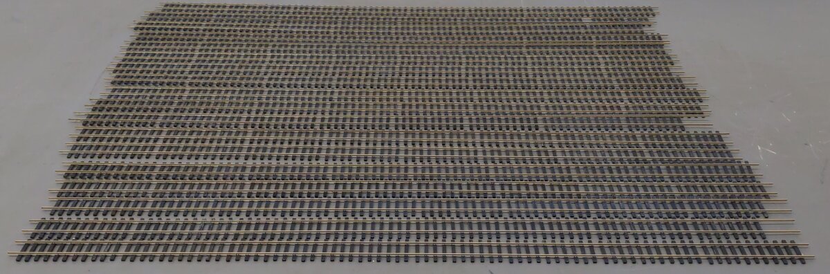 S Gauge Code 80 Assorted Straight Track [18] VG