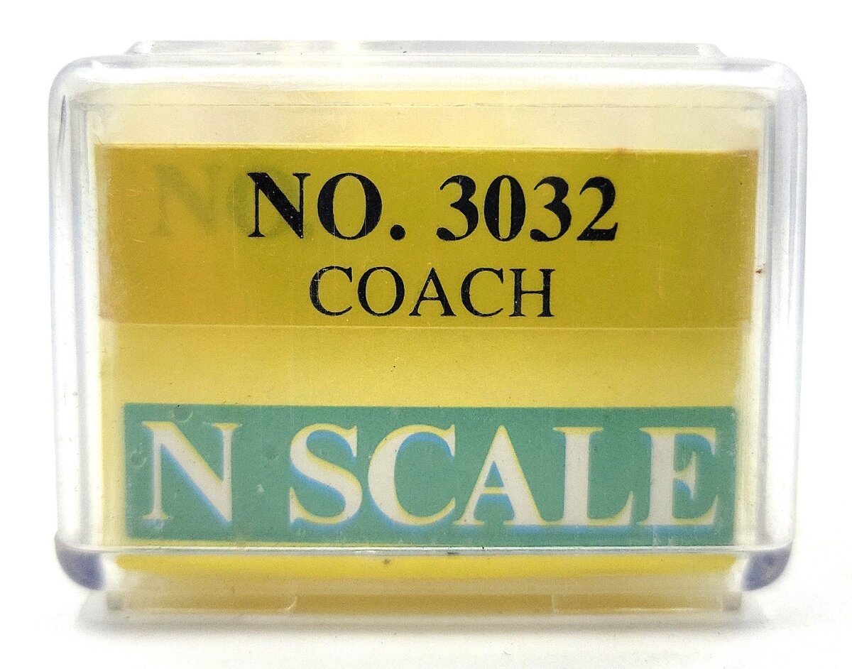 Model Power N Scale 3032 Santa Fe 75' Streamline Coach Passenger Car EX/Box
