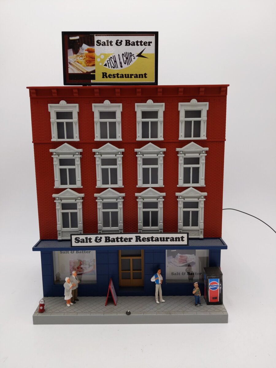 MTH 30-90348 O Scale Salt & Batter Restaurant 4-Story Building EX