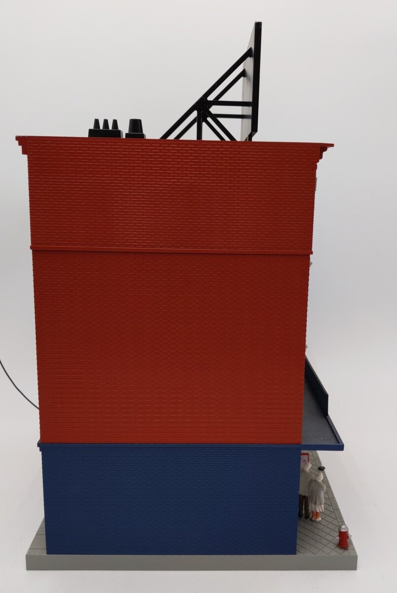 MTH 30-90348 O Scale Salt & Batter Restaurant 4-Story Building EX