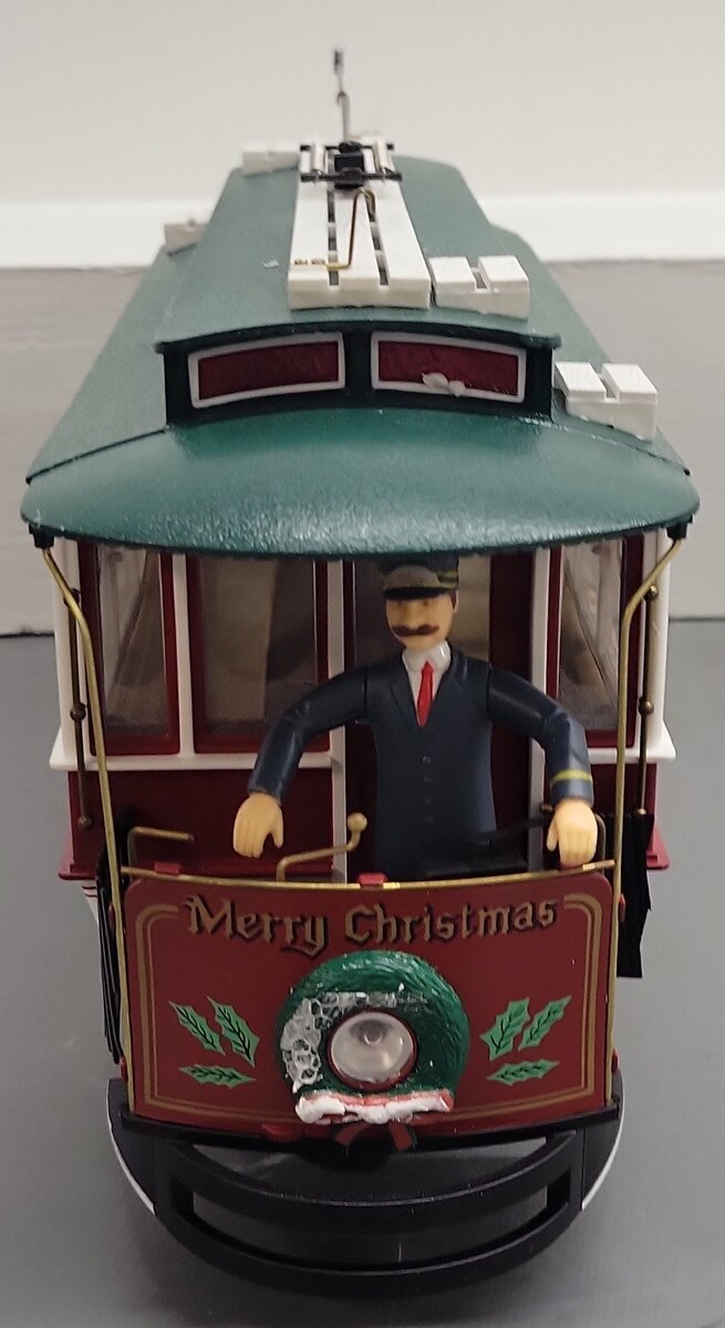 Dillard's G Scale North Pole Trolly Set EX/Box