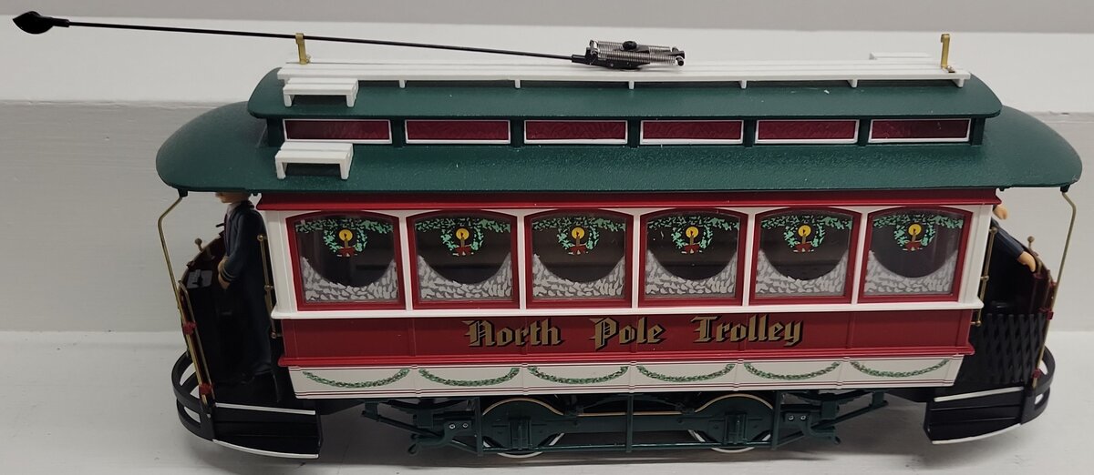 Dillard's G Scale North Pole Trolly Set EX/Box