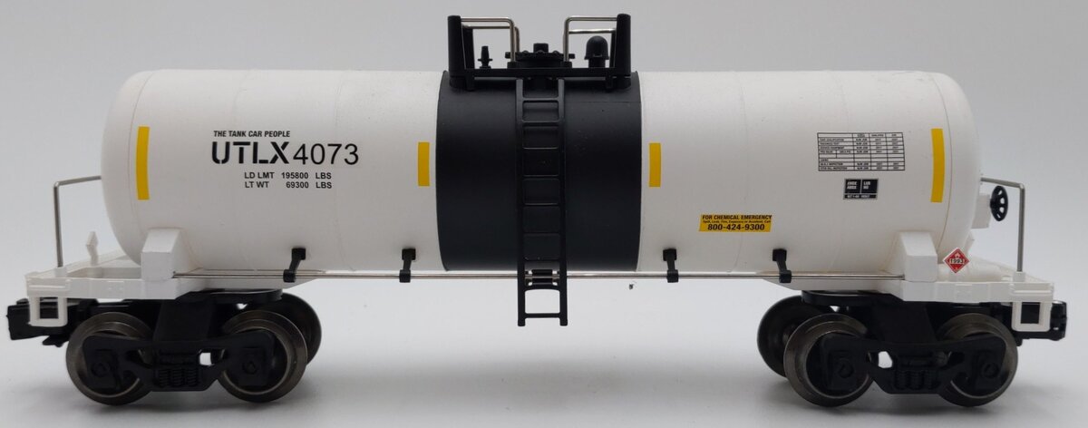 Menards 275-9218 O Gauge UTLX (White) Modern Tank Car #4073 EX