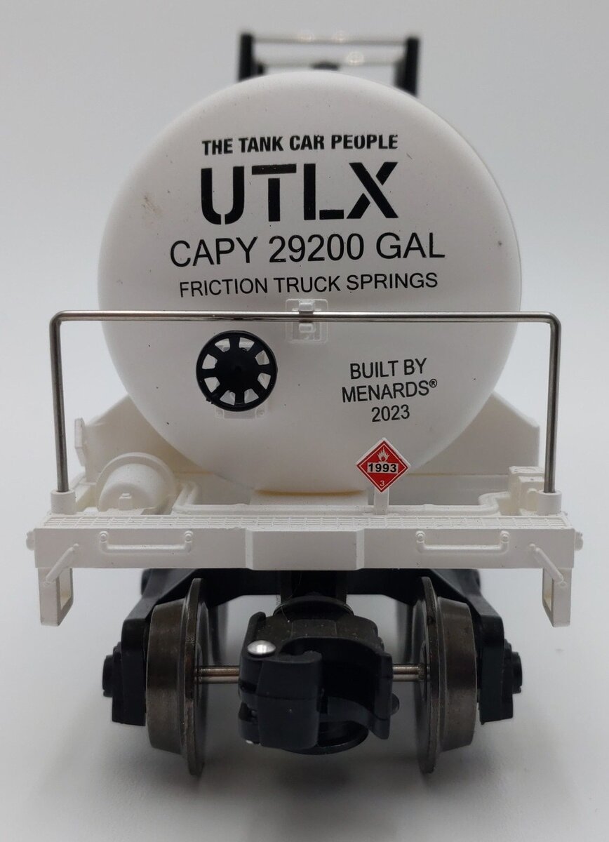 Menards 275-9218 O Gauge UTLX (White) Modern Tank Car #4073 EX