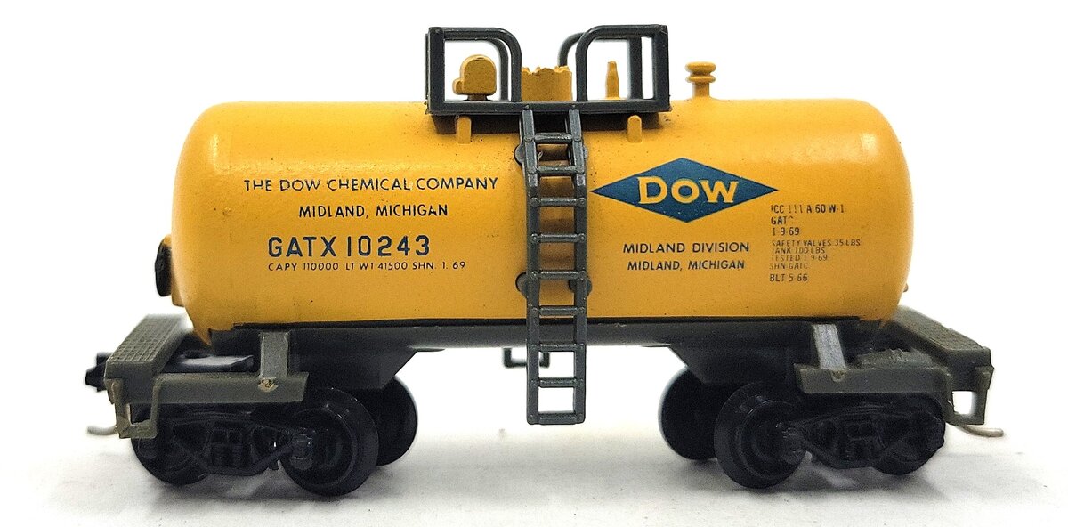 Atlas 3233 N Scale Dow Chemical 