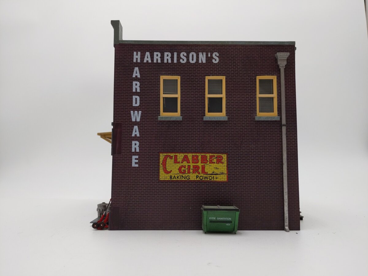 Woodland Scenics BR5842 O Scale Built-&-Ready Harrison's Hardware Building EX