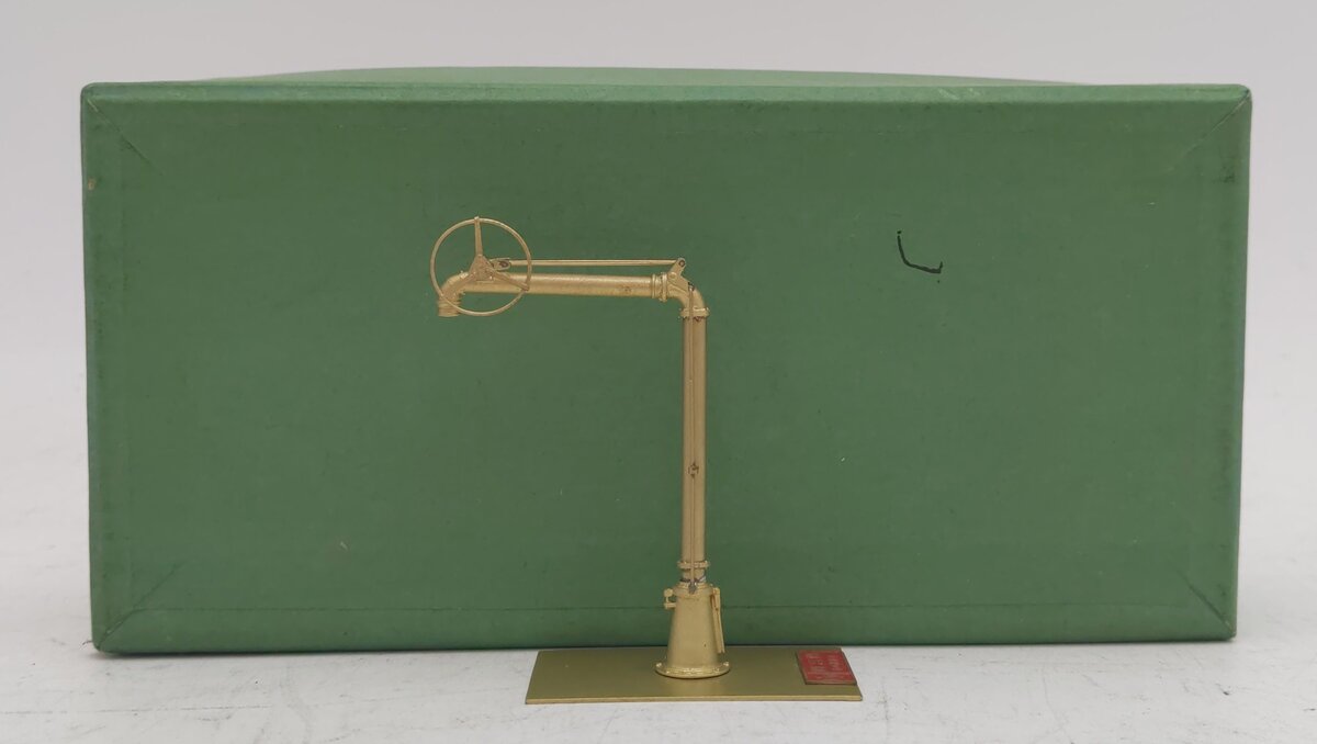 Overland OMI-2226 HO Scale Rigid Water Crane w/ Wheel - Unpainted EX/Box
