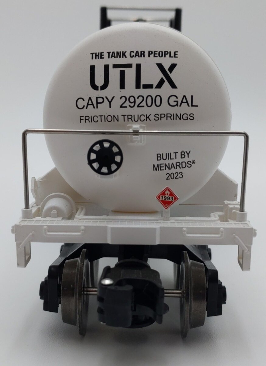 Menards 275-9218 O Gauge UTLX (White) Modern Tank Car #4230 EX