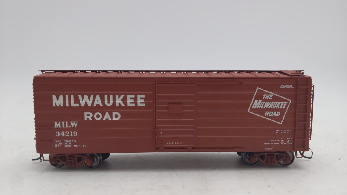 ExactRail EPS-90003-7 HO Scale Milwaukee Road Ribside Box Car #34219 EX/Box