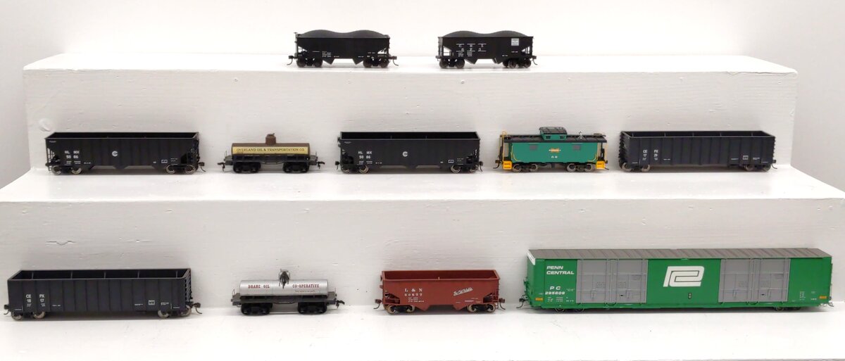 Walthers & Other HO Scale Assorted Freight Cars [11] VG