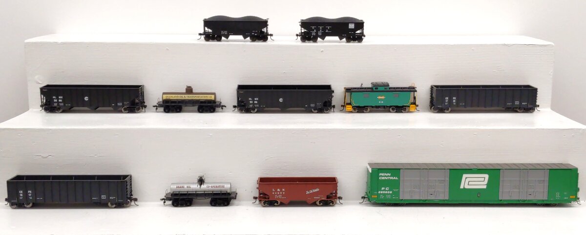 Walthers & Other HO Scale Assorted Freight Cars [11] VG
