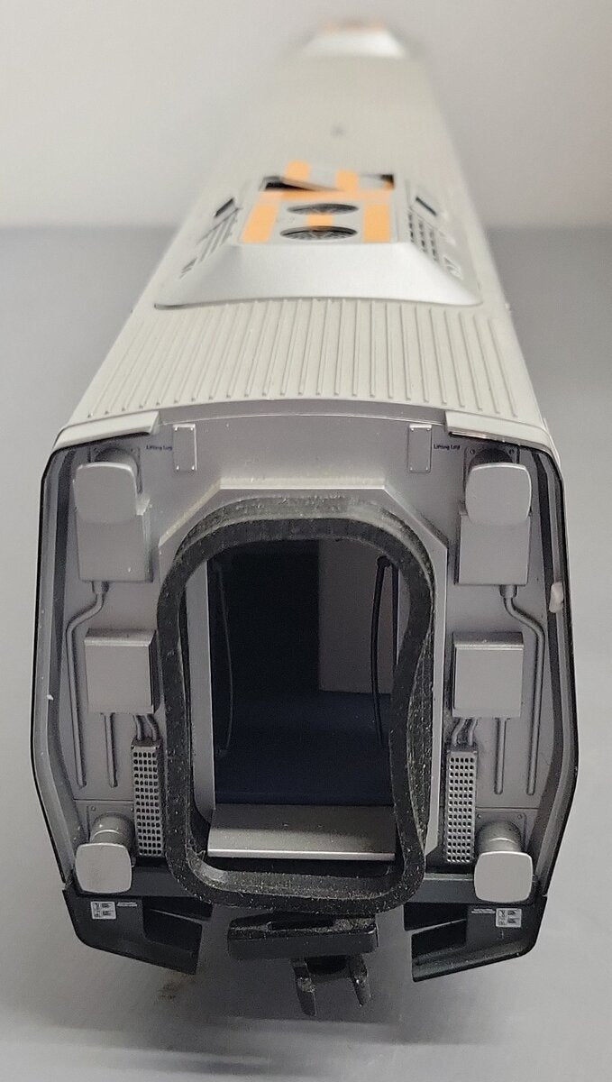 Lionel O Amtrak Acela First Class Car #3512 EX