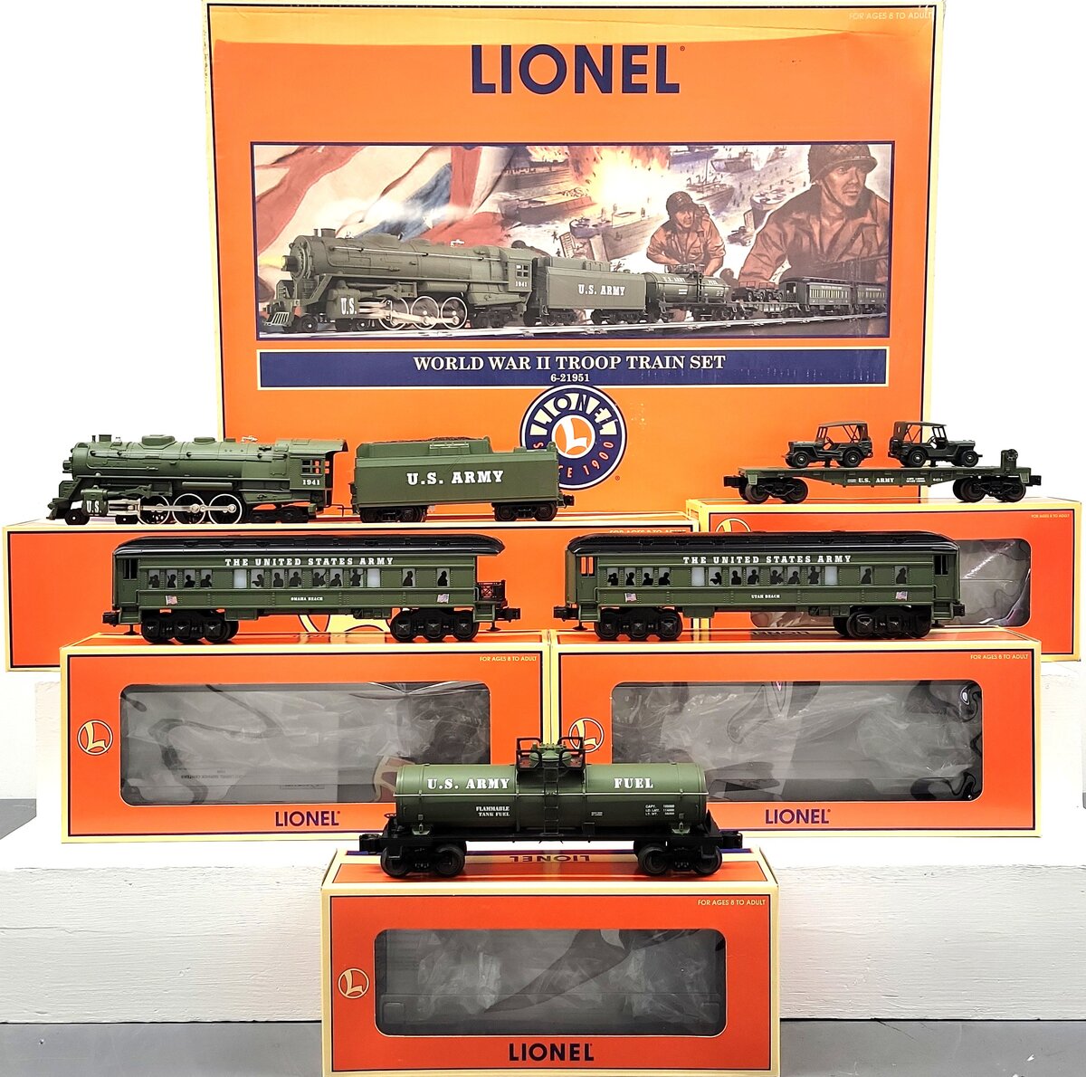 Lionel 6-21951 O Gauge World War II Troop Train Steam Train Set EX/Box