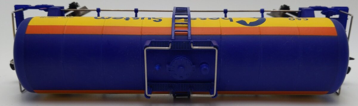 Menards 275-9103 O Gauge Chesapeake & Ohio Tank Car #3685 EX