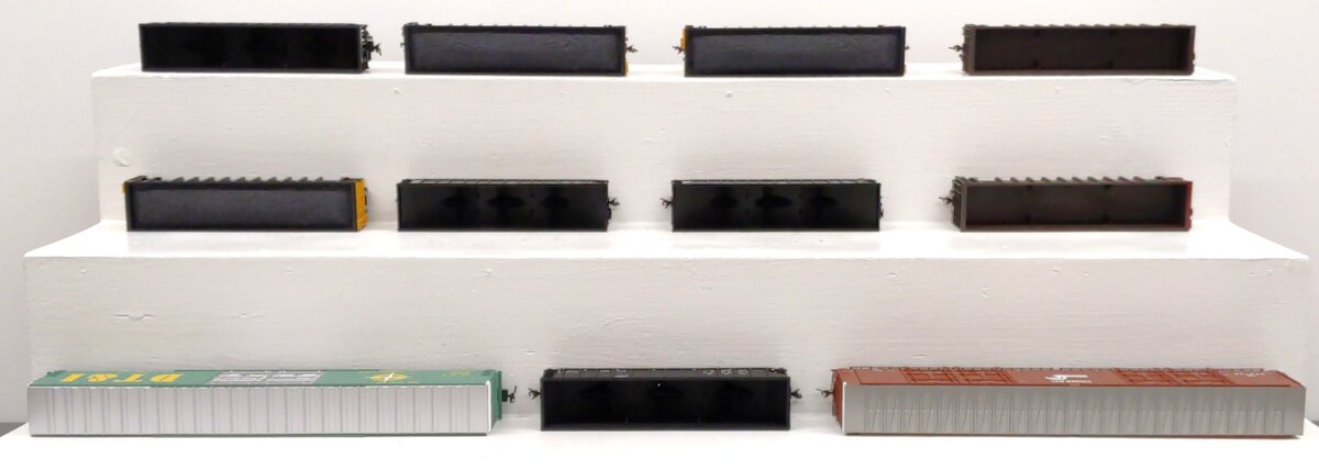 Bowser & Other HO Scale Assorted Freight Cars [11] VG