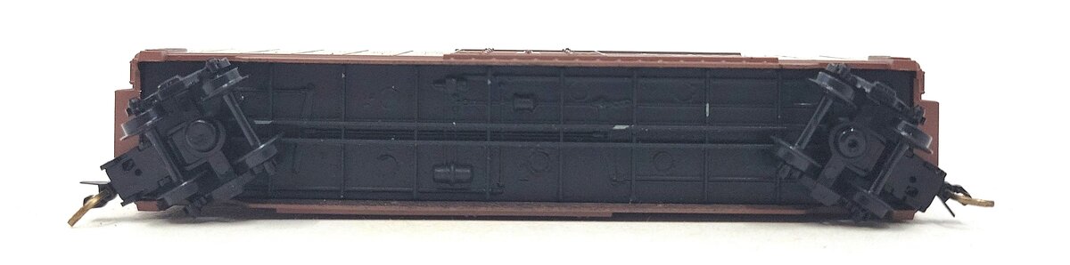 Roundhouse 8205 N Scale Southern Pacific 50' Hi-Cube Boxcar #675056 LN/Box