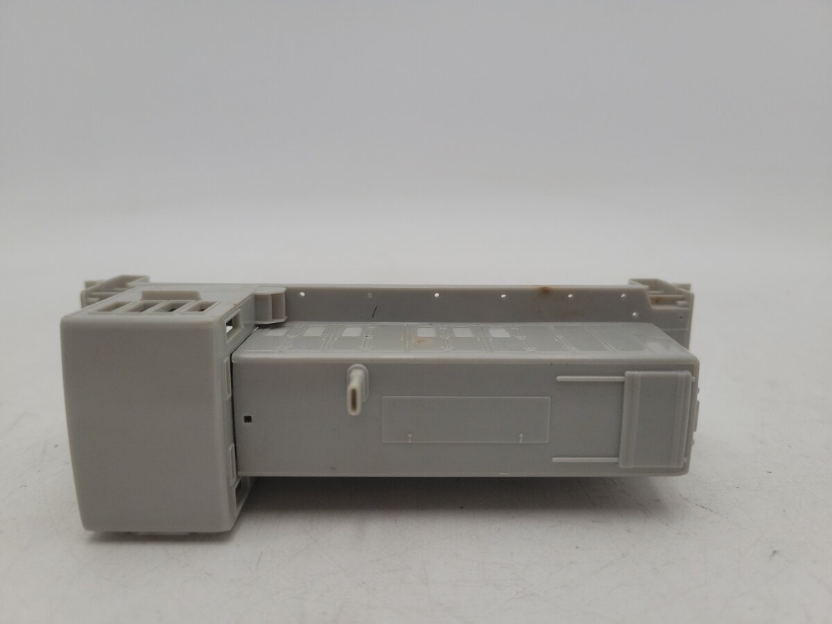 Bachmann 81101 HO Undecorated Spectrum GE 70 T Diesel Locomotive EX/Box