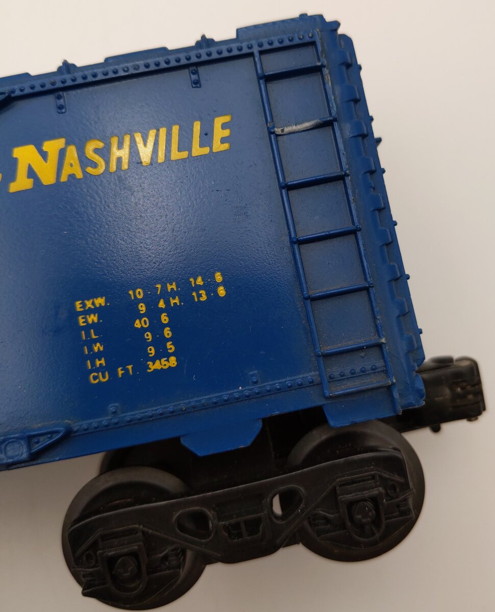 Lionel 6-9752 O Gauge Louisville and Nashville Boxcar VG/Box