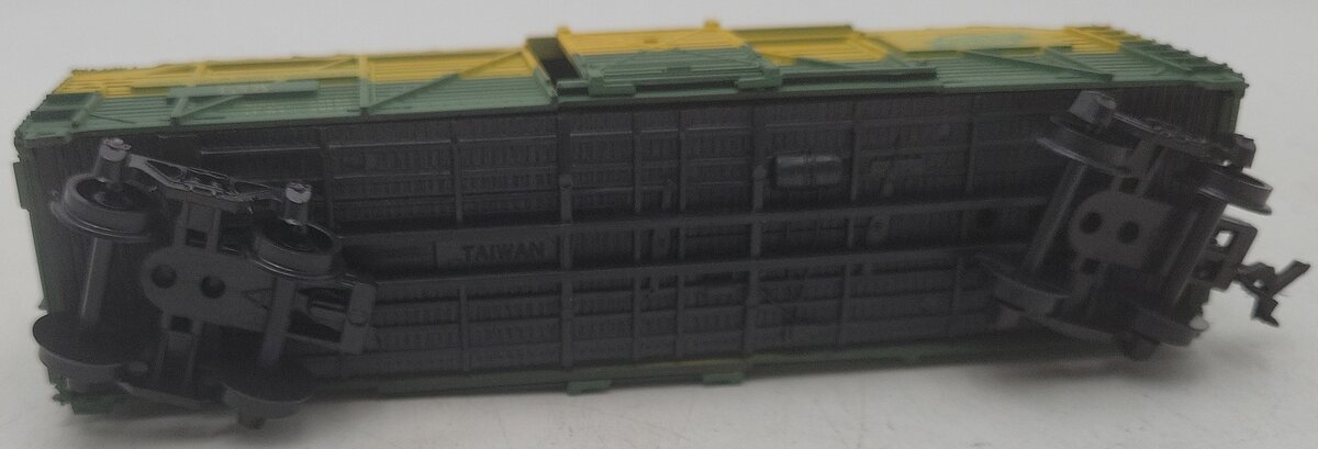 Bachmann 53-1015-31 N Scale C&NW 41' Wood Stock Car EX/Box