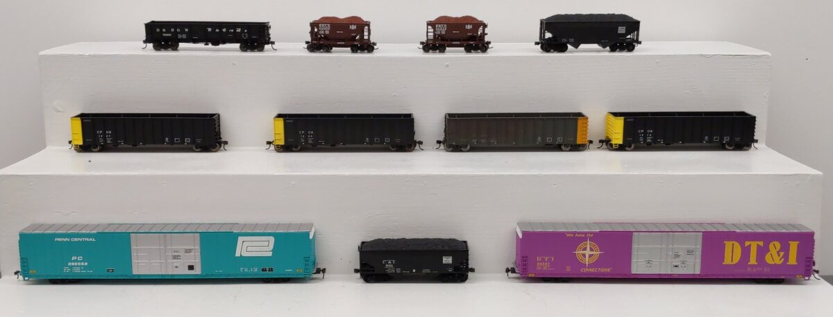 Walthers & Other HO Scale Assorted Freight Cars [11] VG