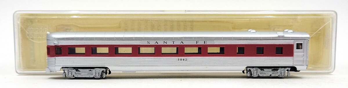 Model Power 3042 N Scale Santa Fe 75' Steamlined Observation Passenger Car #3042 EX/Box