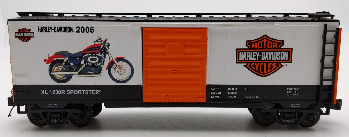 MTH 20-90313C O Gauge Harley Davidson 2006 XL 1200R Sportster 40' Boxcar EX