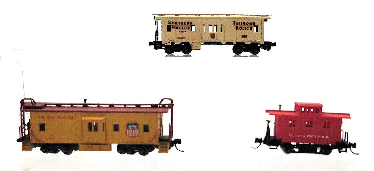 Bachmann, Con-Cor & Tex-N-Rails Assorted Cabooses: 3821, SP250 [3] VG