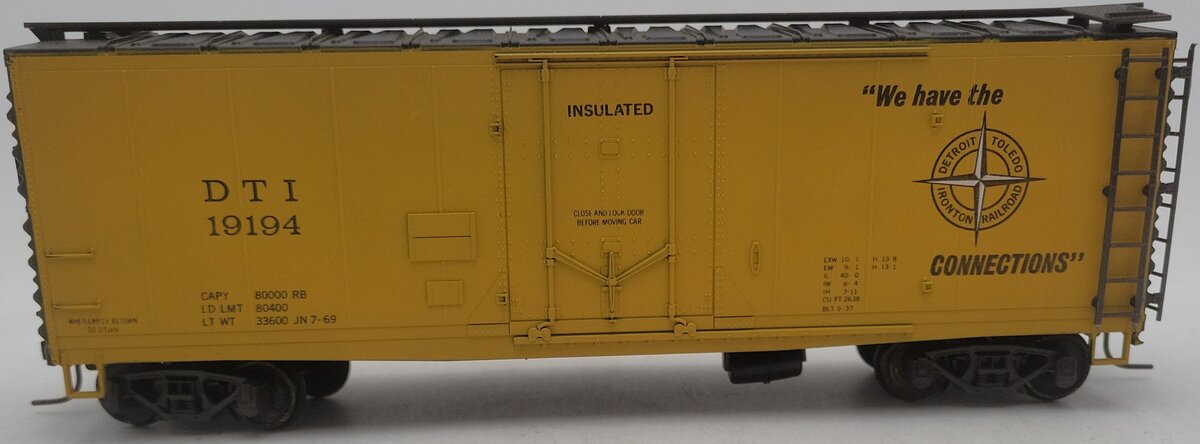 Atlas 6242 O Scale Detroit Toledo & Ironton Reefer (2-Rail) EX/Box